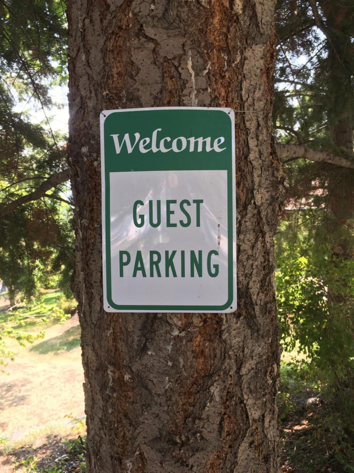 Lakeview Gardens B&B Peachland Exteriér fotografie